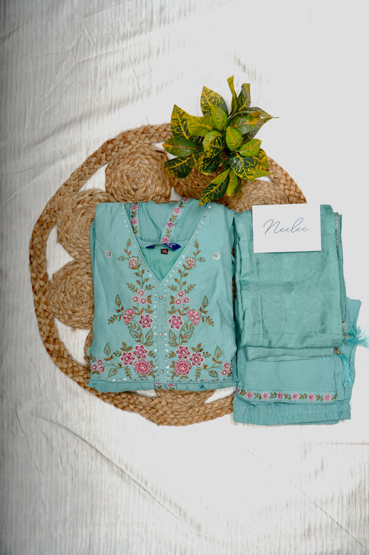 Middle-Slit Kurtha Set with Embroidered Pants & Banarasi Dupatta - NV006