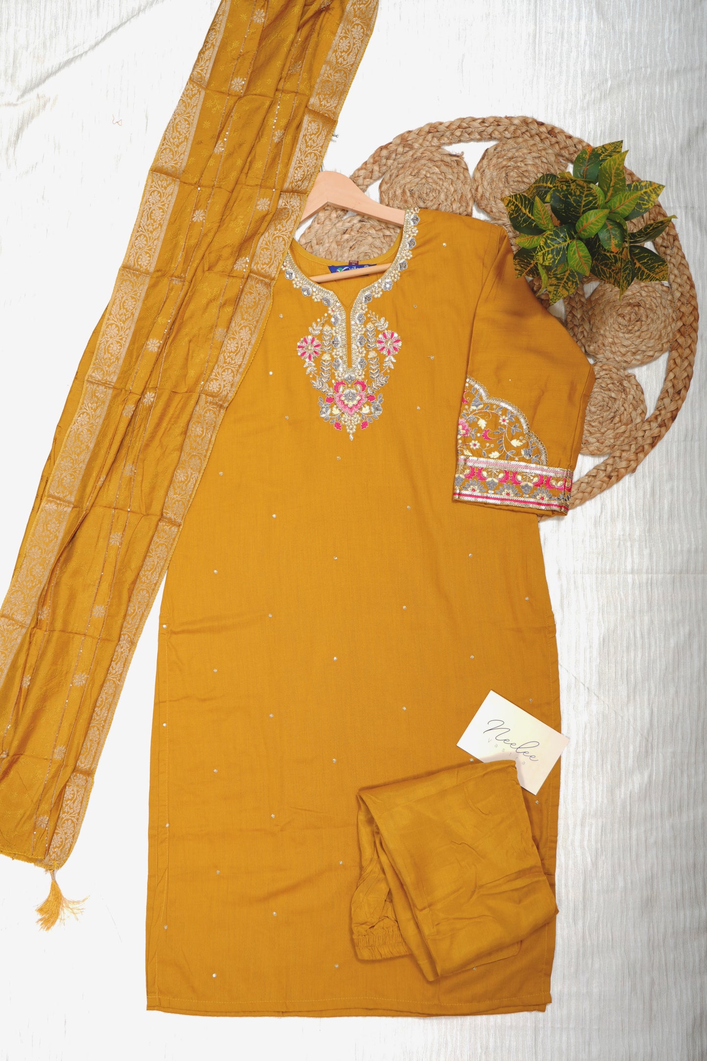 Viscose Kurthi Pant Set with Banaras Dupatta - NV007